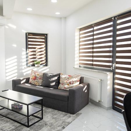 Astar Apartments - Extra Large Radauti Luaran gambar