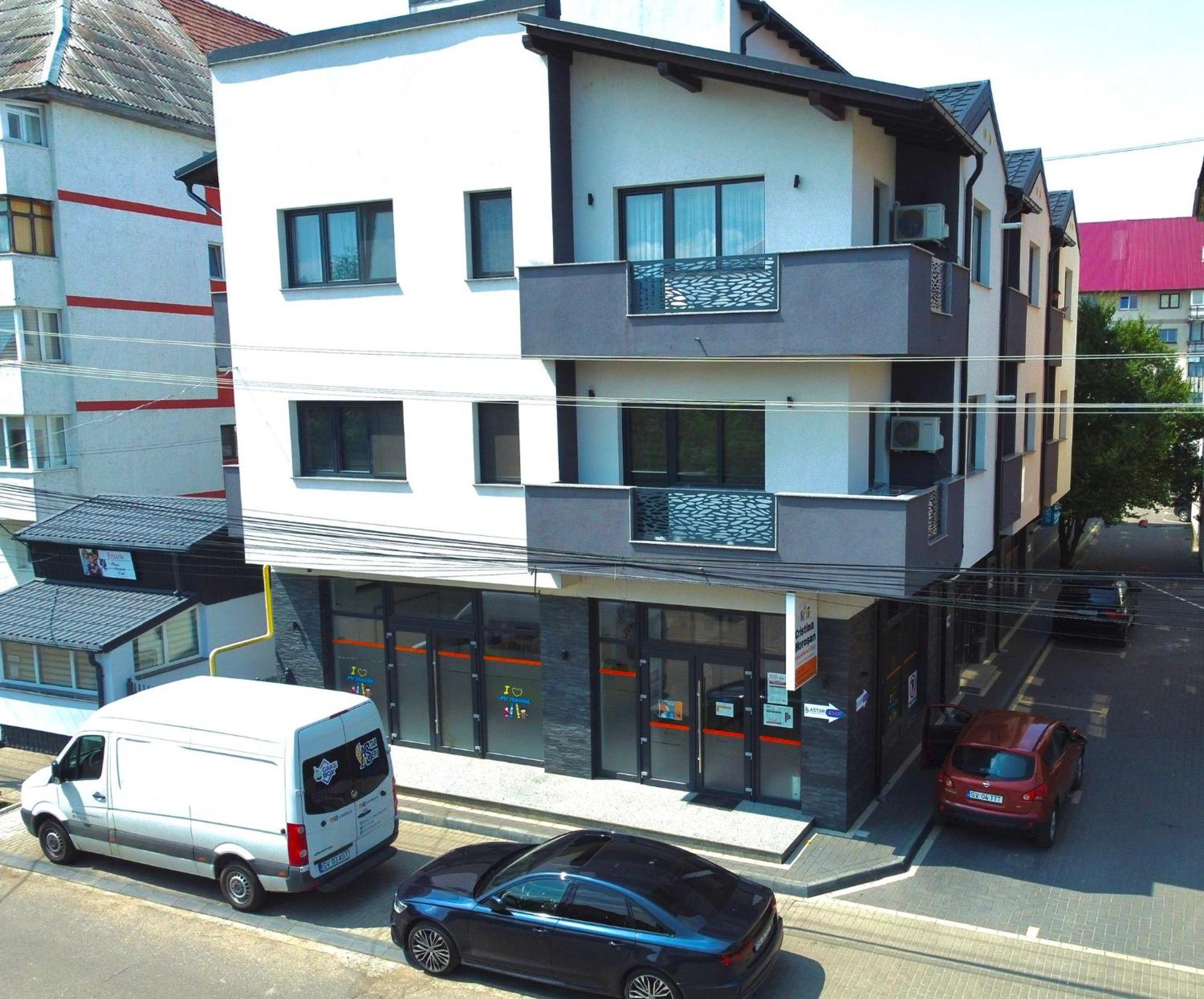 Astar Apartments - Extra Large Radauti Luaran gambar