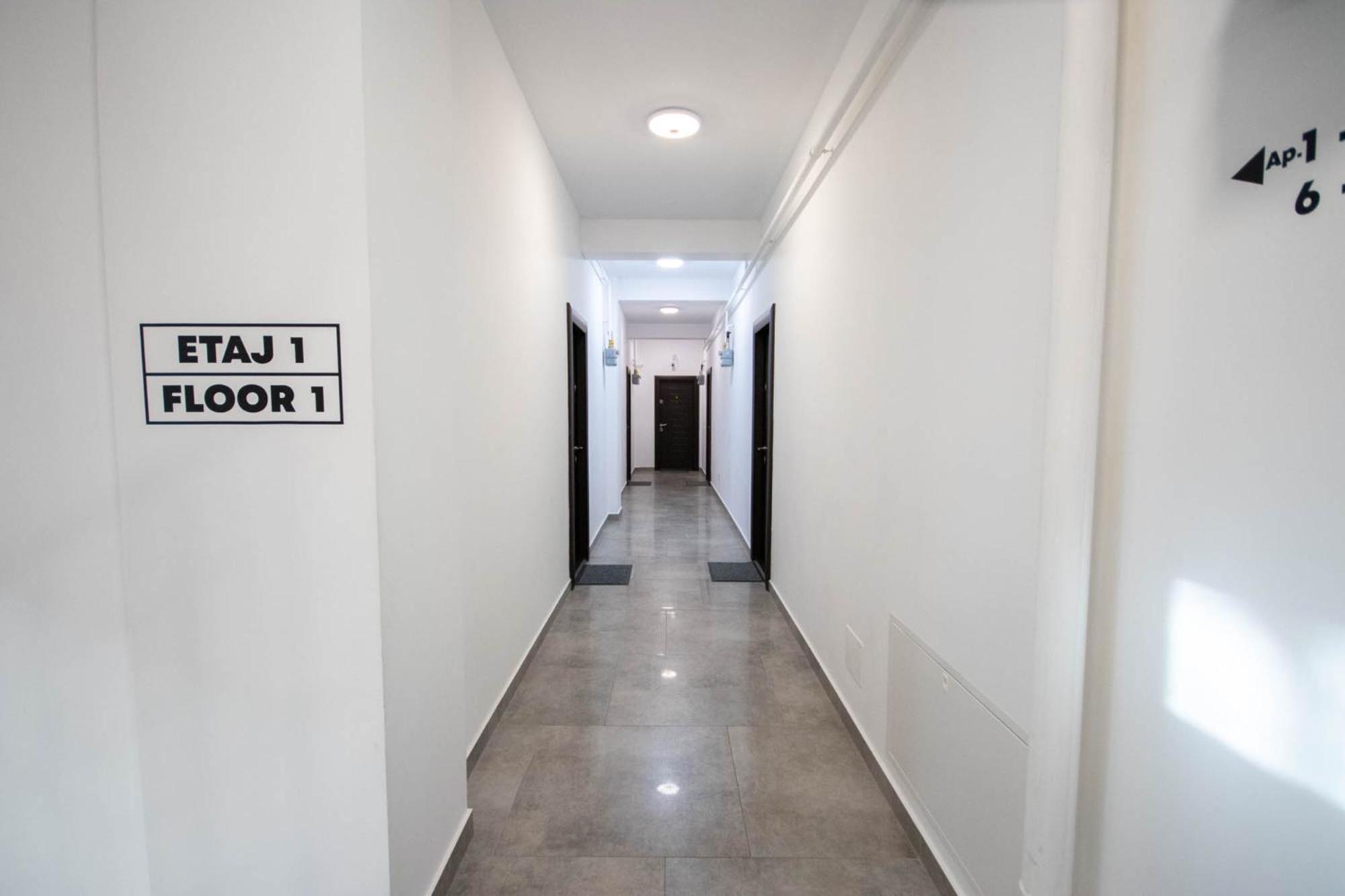 Astar Apartments - Extra Large Radauti Luaran gambar